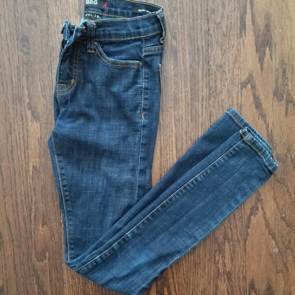 BDG High Rise Twig Ankle Jean